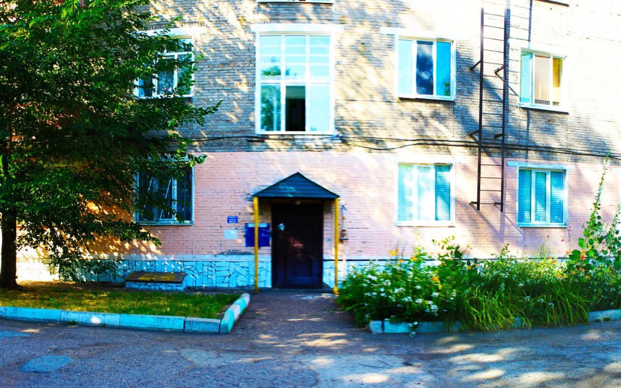 Апартаменты Квартирный Вопрос на Суворова, 10 Стерлитамак Экстерьер фото